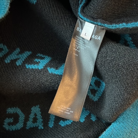 Balenciaga Wool Cardigan V Neck - Picture 5 of 7